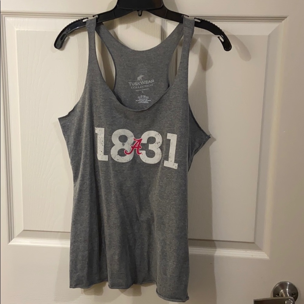 NWOT Alabama tank. Size L